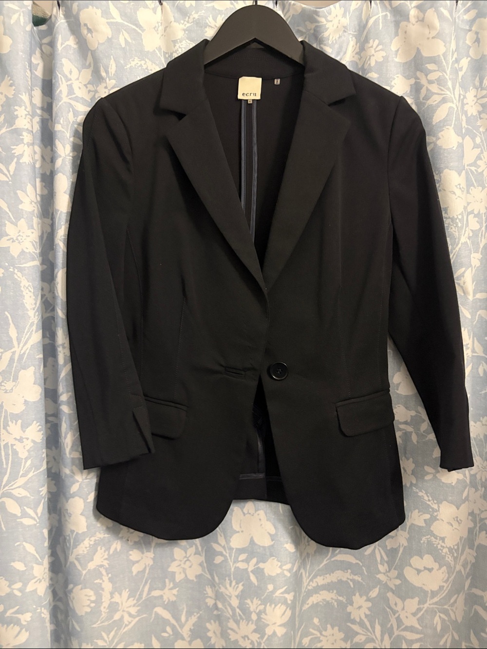 ecru Women’s Dark Navy Single-Button Suit Jacket